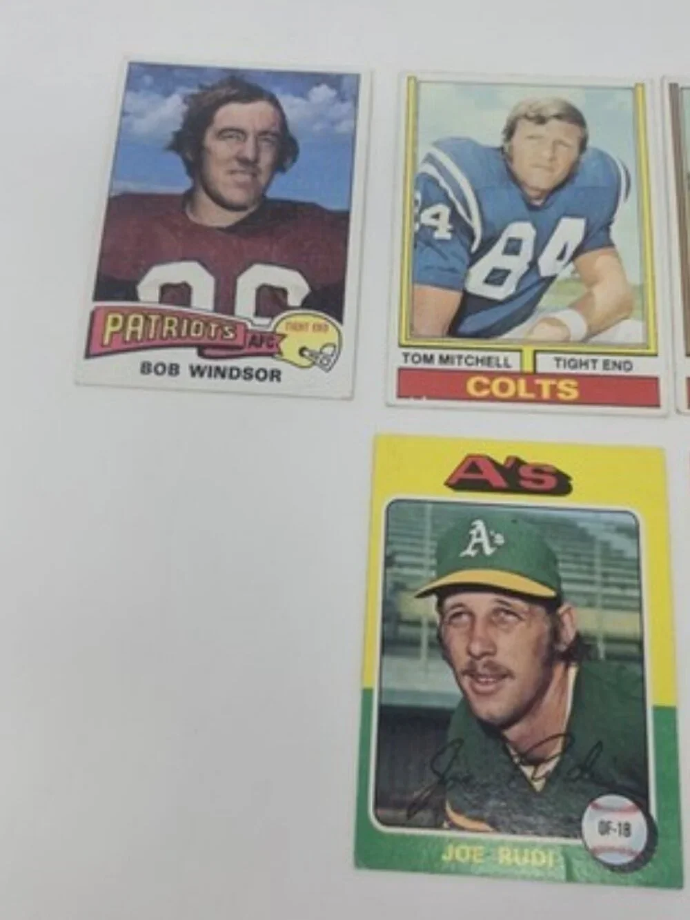 ​1975 Topps Vintage Card Lot (8) - Baseball & Football - Rudi, Fischer, Ferguson